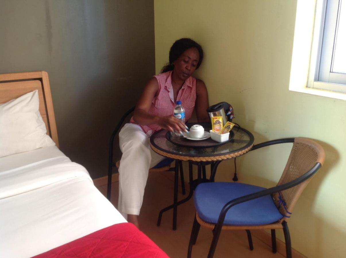 Maputo Residence Inn Екстериор снимка